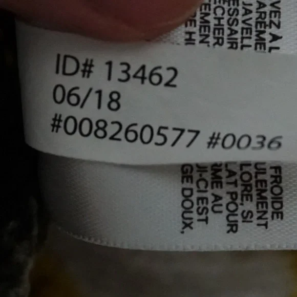 ‼️LAST CALL Express 3/4 Sleeve Sweater - Picture 4 of 4